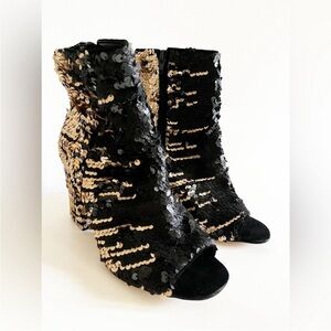 Enzo Angiolini Sequin Ankle Boots - Black and Gold size 9